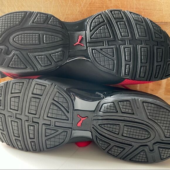 PUMA Axelion Interest Boys' Size 3.5C Red - Picture 7 of 7